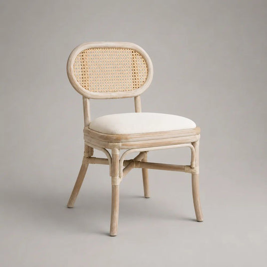 Esszimmerstuhl aus Rattan mit Wiener Geflecht und Sitzpolster in Creme, 52 × 58 × 84 cm